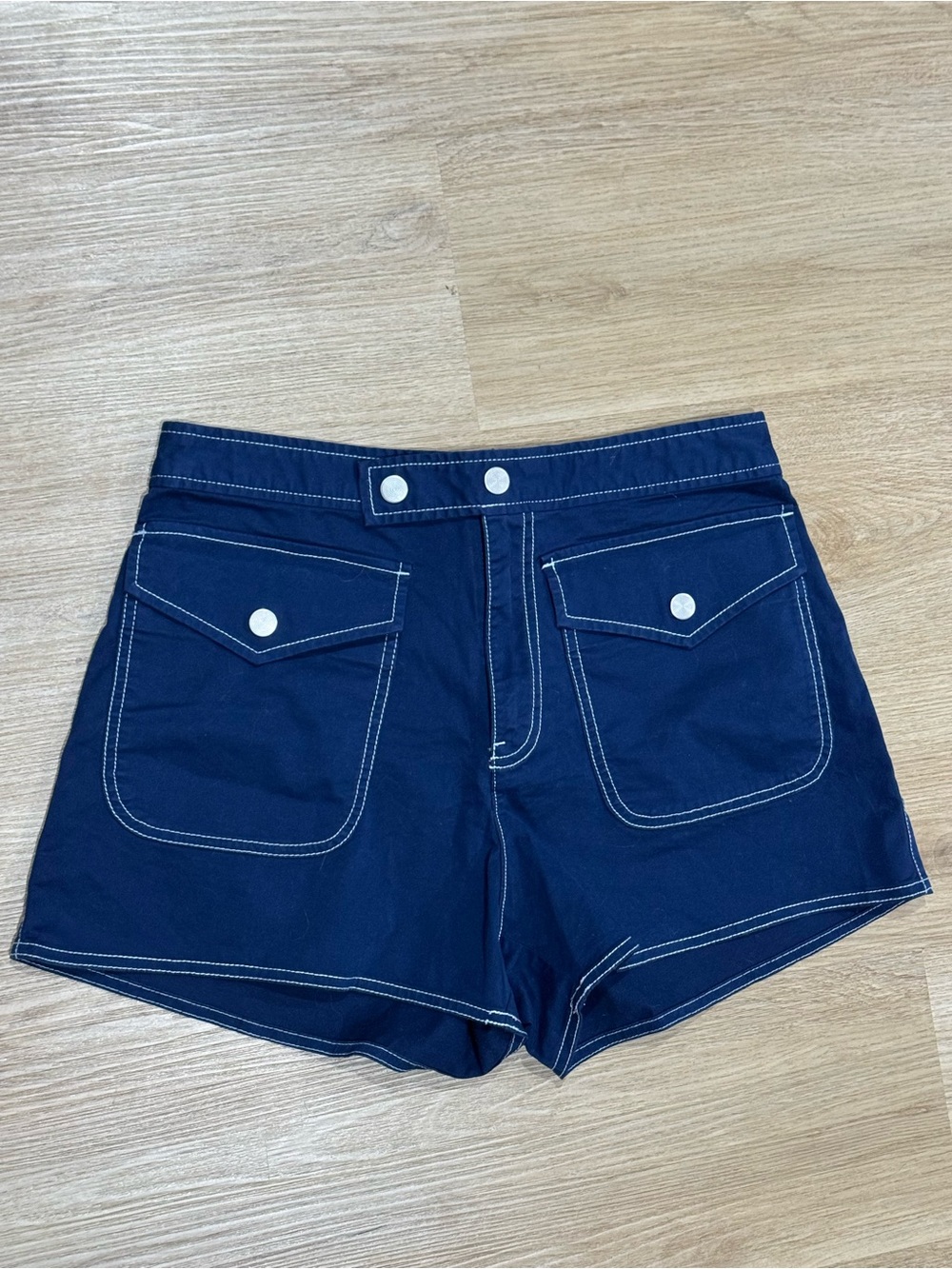 GAP Navy Blue Cotton Shorts with White Contrast Stitching